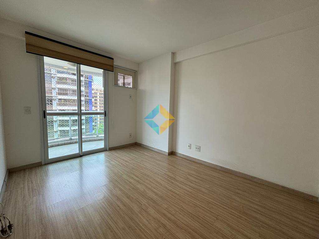 Apartamento à venda com 3 quartos, 130m² - Foto 27