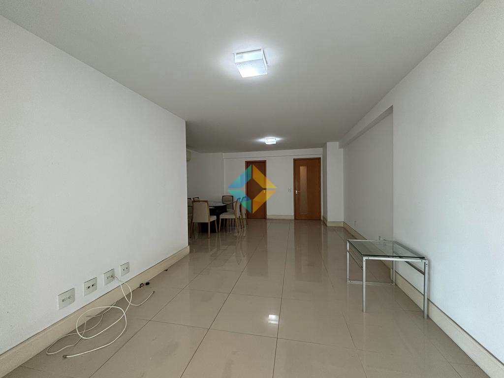 Apartamento à venda com 3 quartos, 130m² - Foto 11