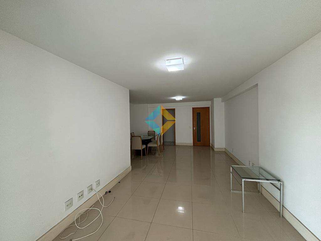 Apartamento à venda com 3 quartos, 130m² - Foto 9