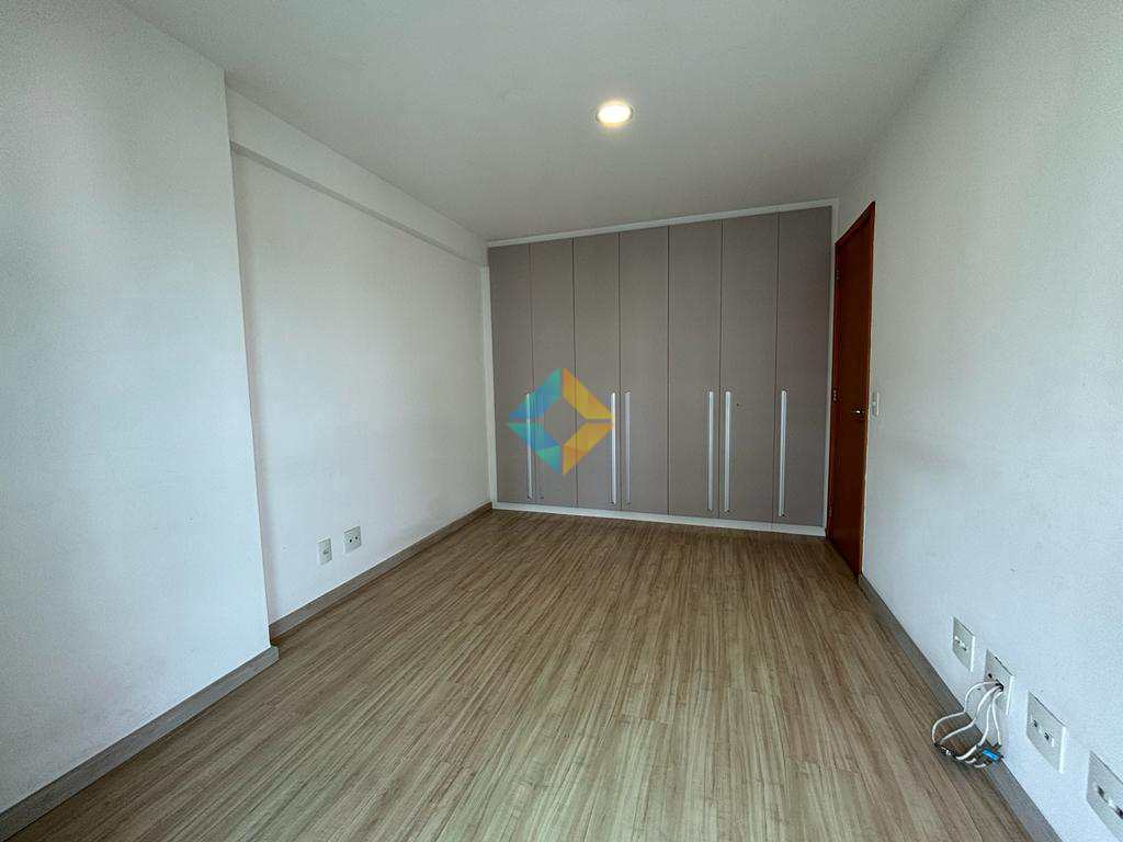 Apartamento à venda com 3 quartos, 130m² - Foto 23