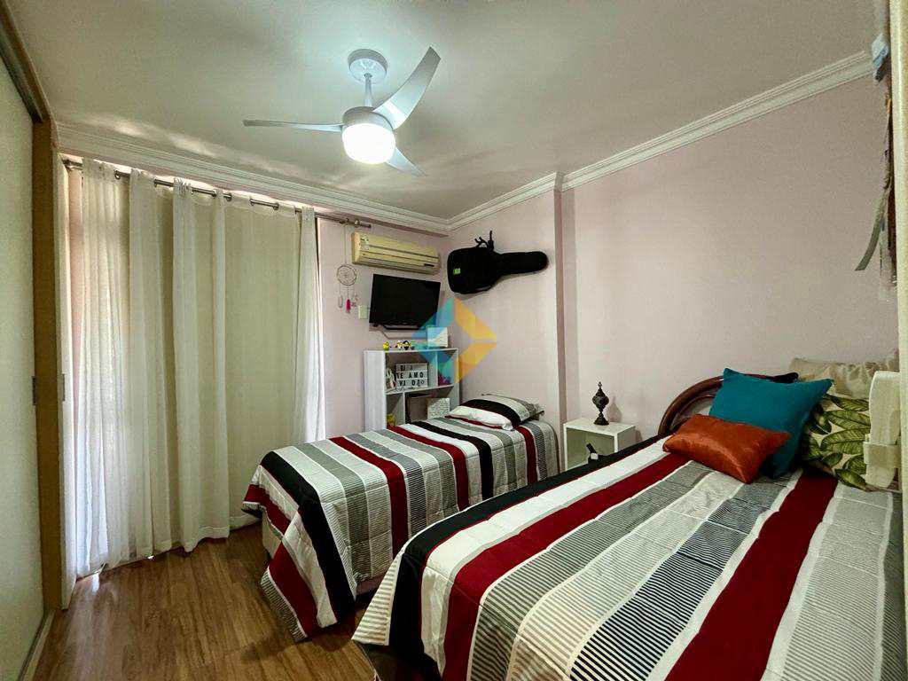 Apartamento à venda com 3 quartos, 150m² - Foto 15