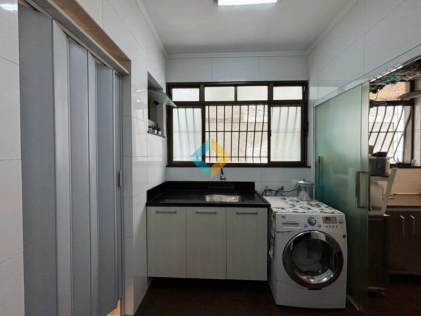 Apartamento à venda com 3 quartos, 150m² - Foto 47