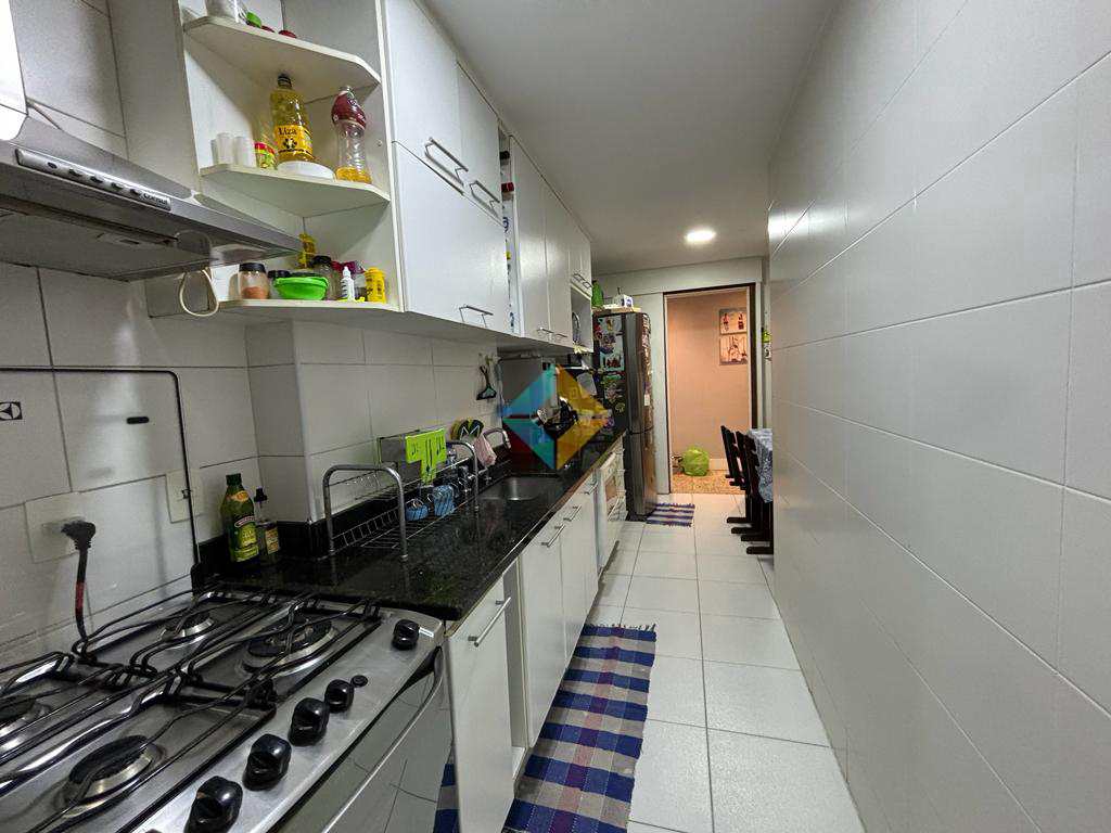 Apartamento à venda com 2 quartos, 89m² - Foto 21