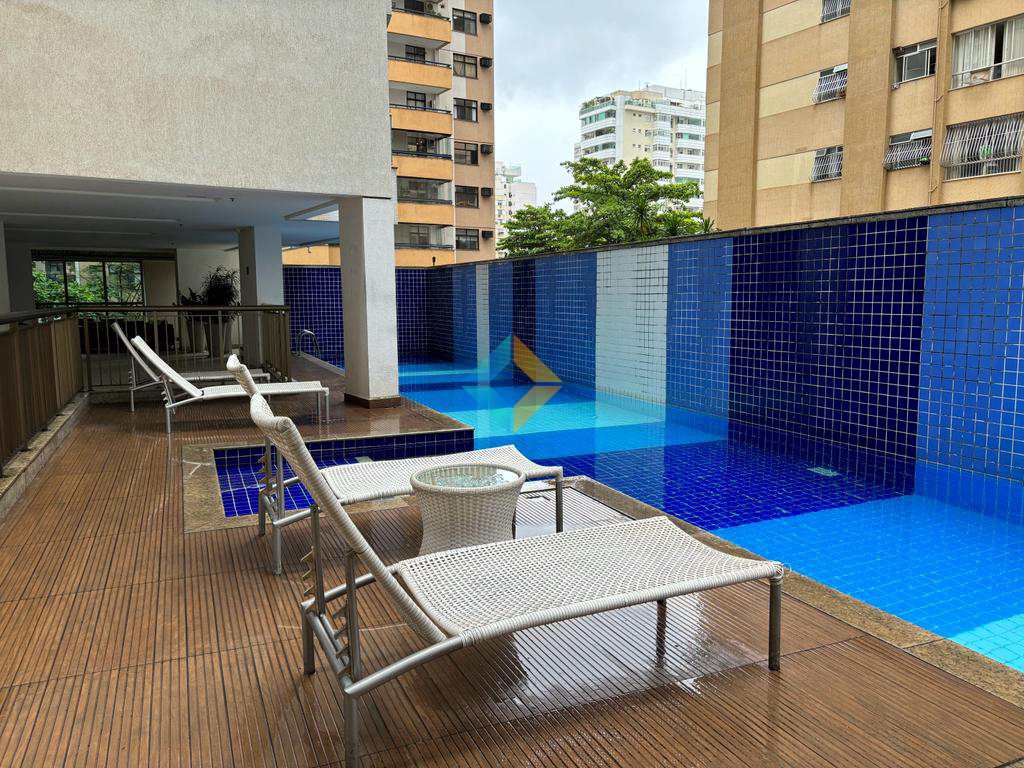 Apartamento à venda com 2 quartos, 89m² - Foto 34