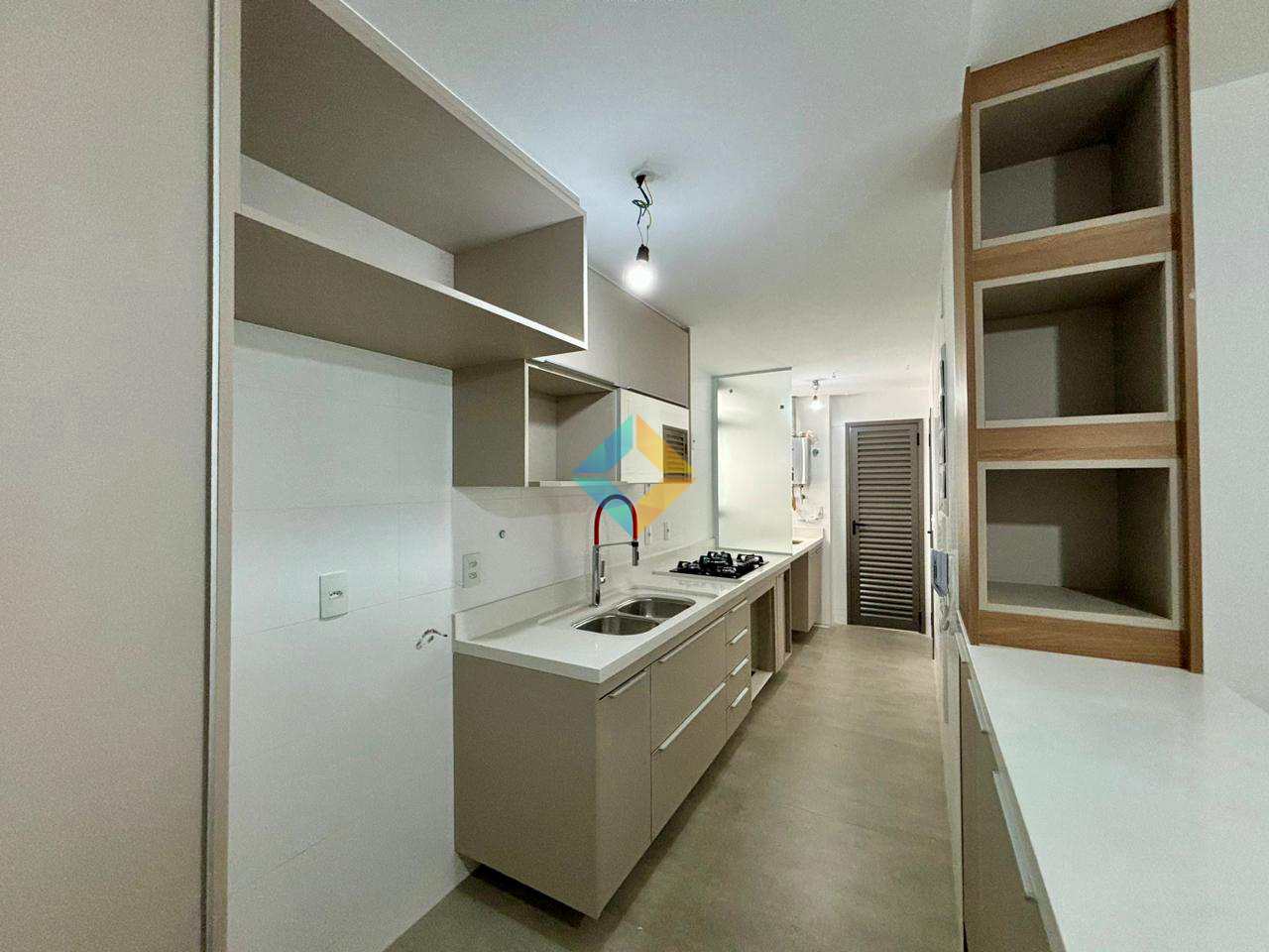 Apartamento à venda com 3 quartos, 93m² - Foto 25