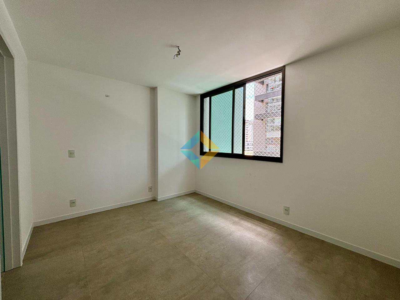 Apartamento à venda com 3 quartos, 93m² - Foto 16