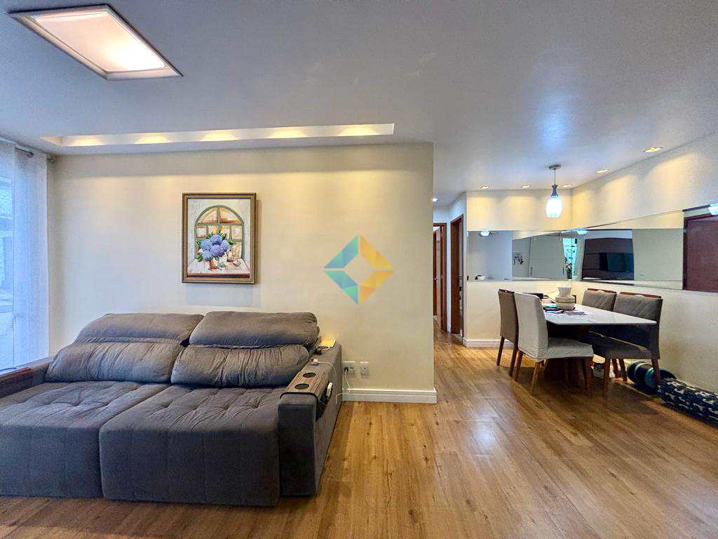 Apartamento à venda com 2 quartos, 79m² - Foto 5