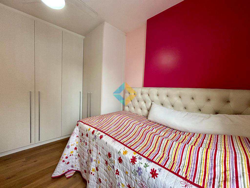 Apartamento à venda com 2 quartos, 79m² - Foto 13