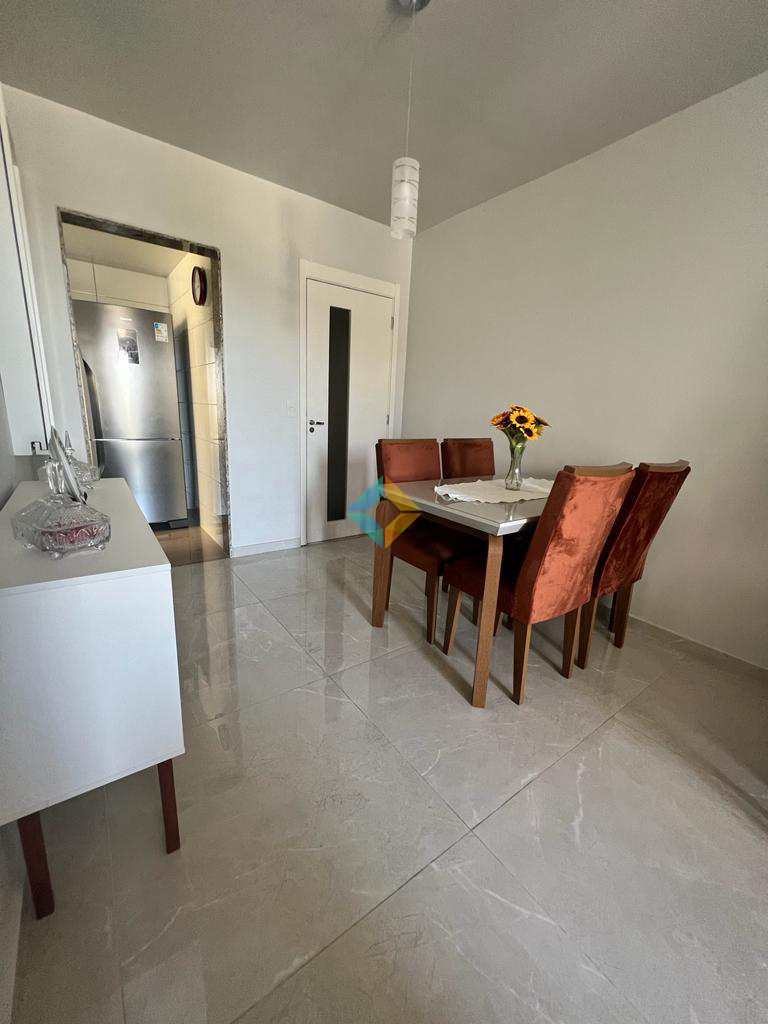 Apartamento à venda com 3 quartos, 72m² - Foto 2