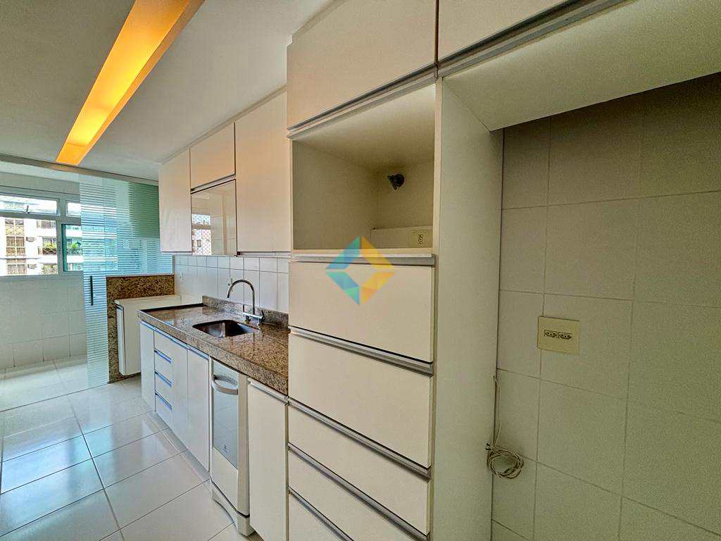 Apartamento à venda com 3 quartos, 130m² - Foto 24