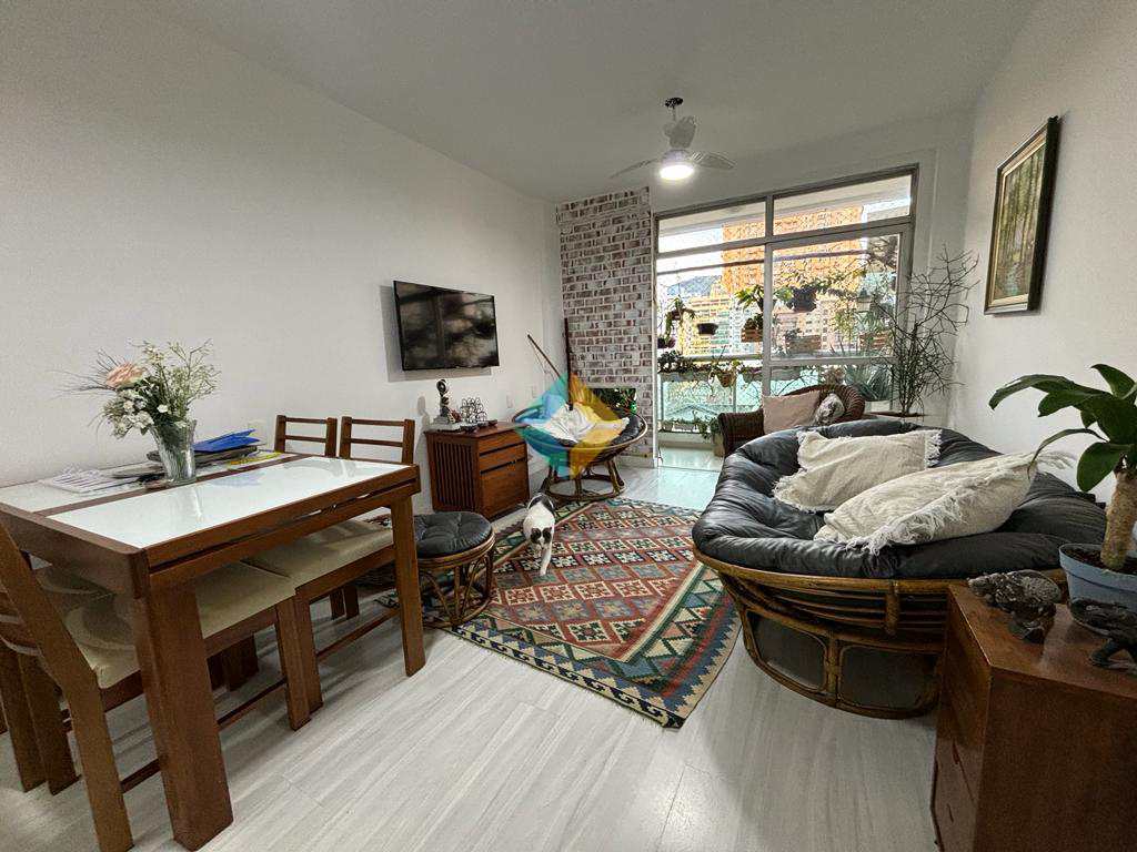 Apartamento à venda com 2 quartos, 76m² - Foto 3