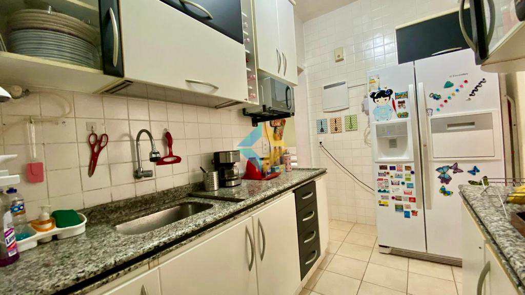 Apartamento à venda com 3 quartos, 135m² - Foto 16