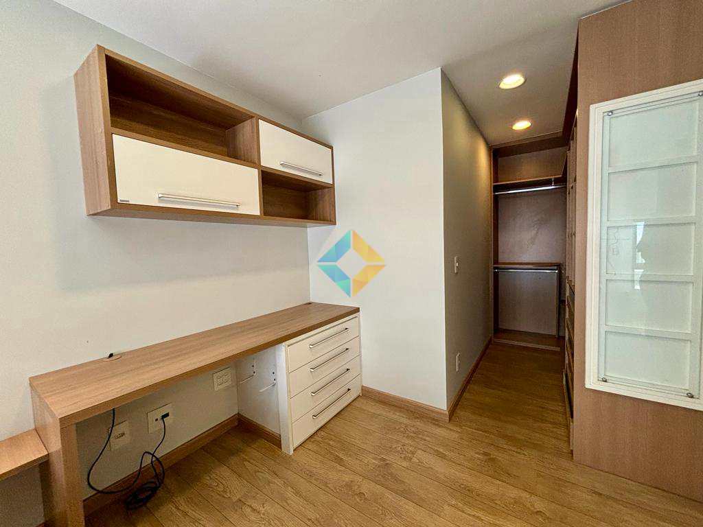 Apartamento à venda com 3 quartos, 120m² - Foto 18