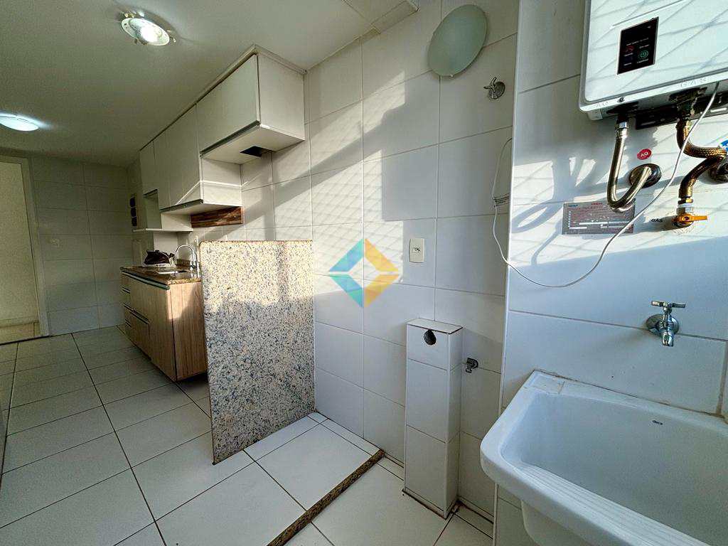 Apartamento para alugar com 2 quartos, 85m² - Foto 17