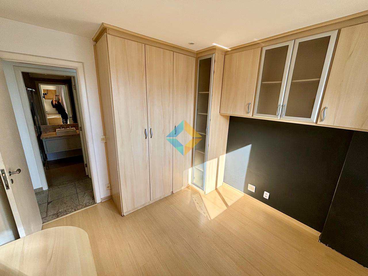 Apartamento à venda com 3 quartos, 106m² - Foto 24