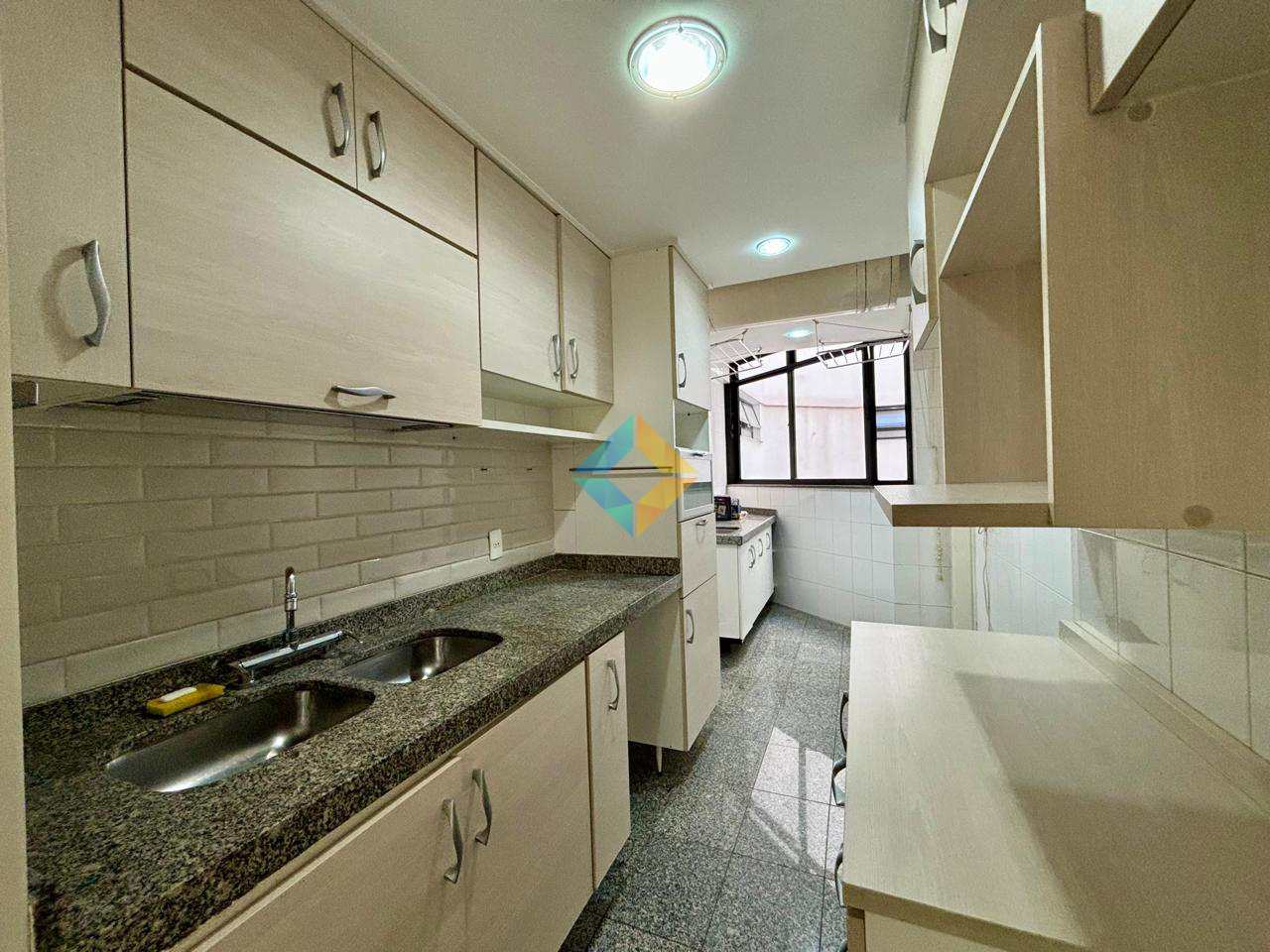 Apartamento à venda com 3 quartos, 106m² - Foto 28