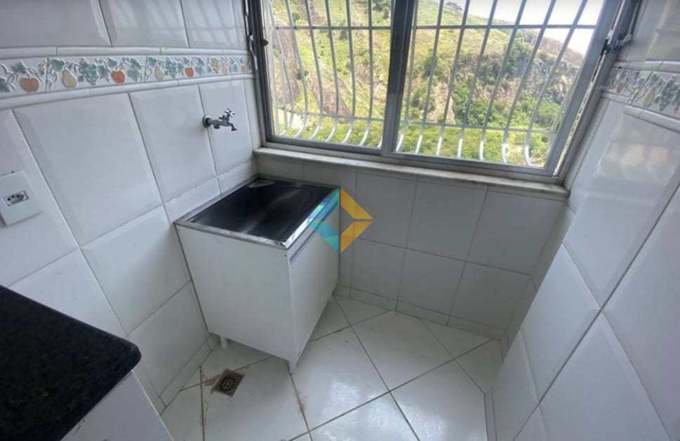 Apartamento à venda com 2 quartos, 65m² - Foto 26