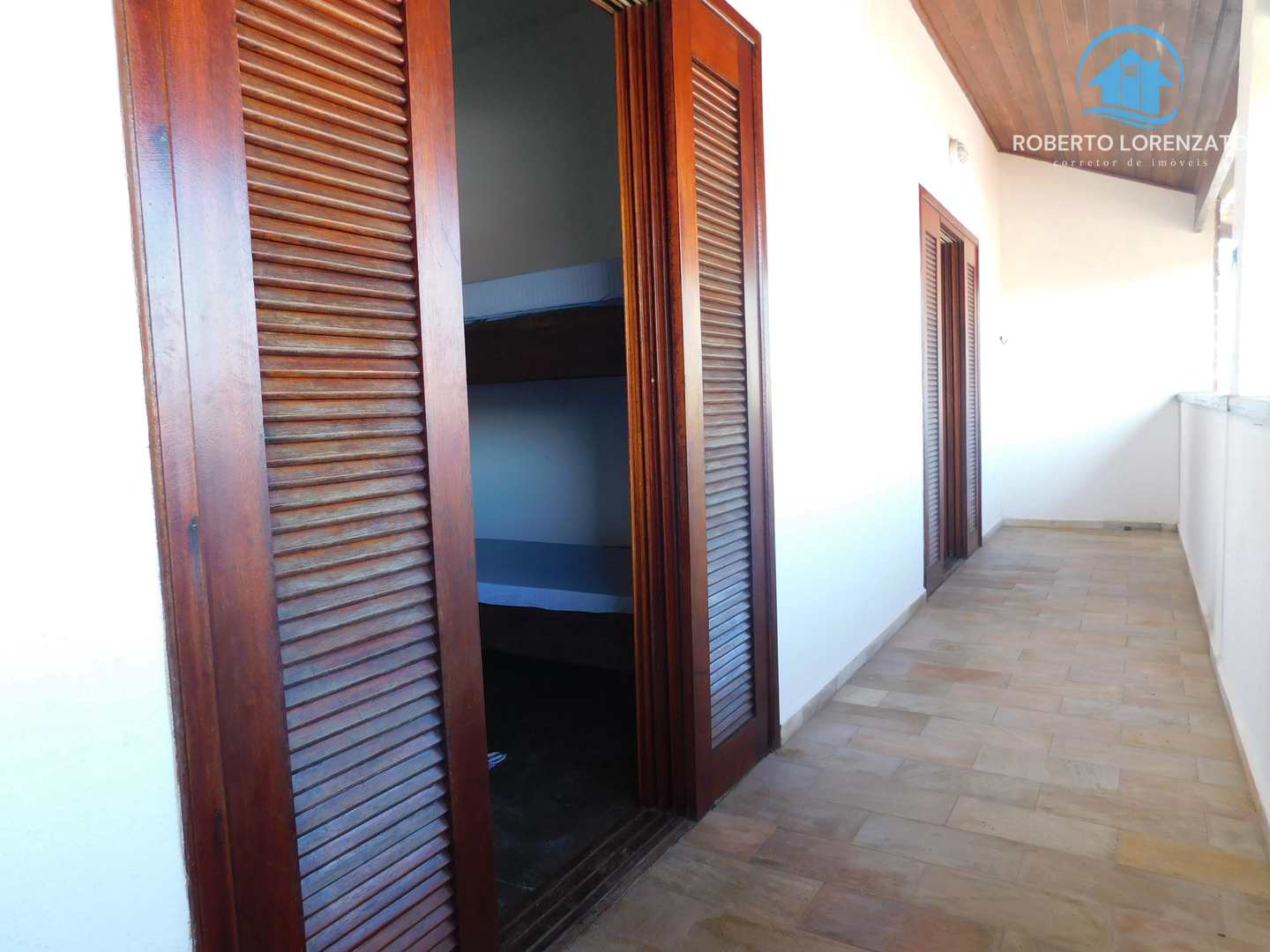 Casa à venda com 4 quartos, 228m² - Foto 29