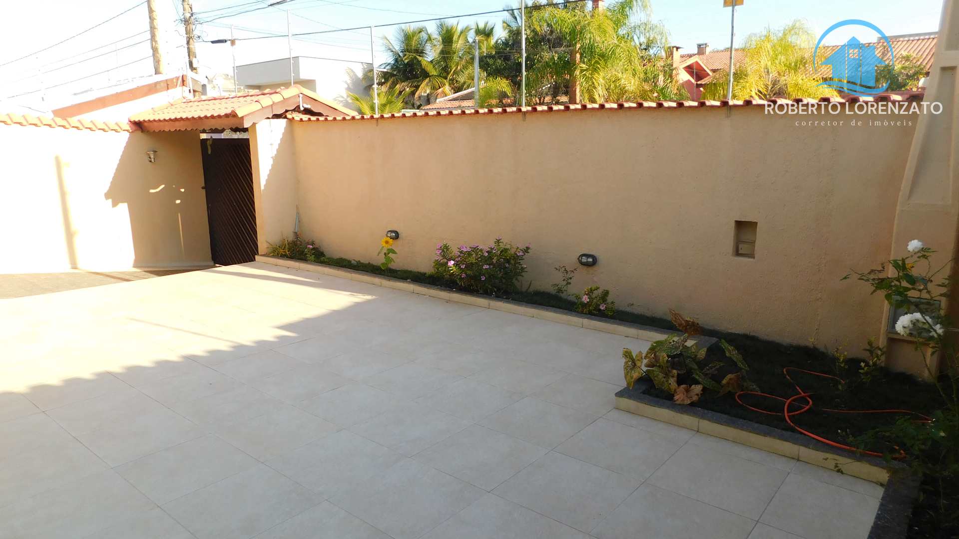 Casa à venda com 5 quartos, 174m² - Foto 4