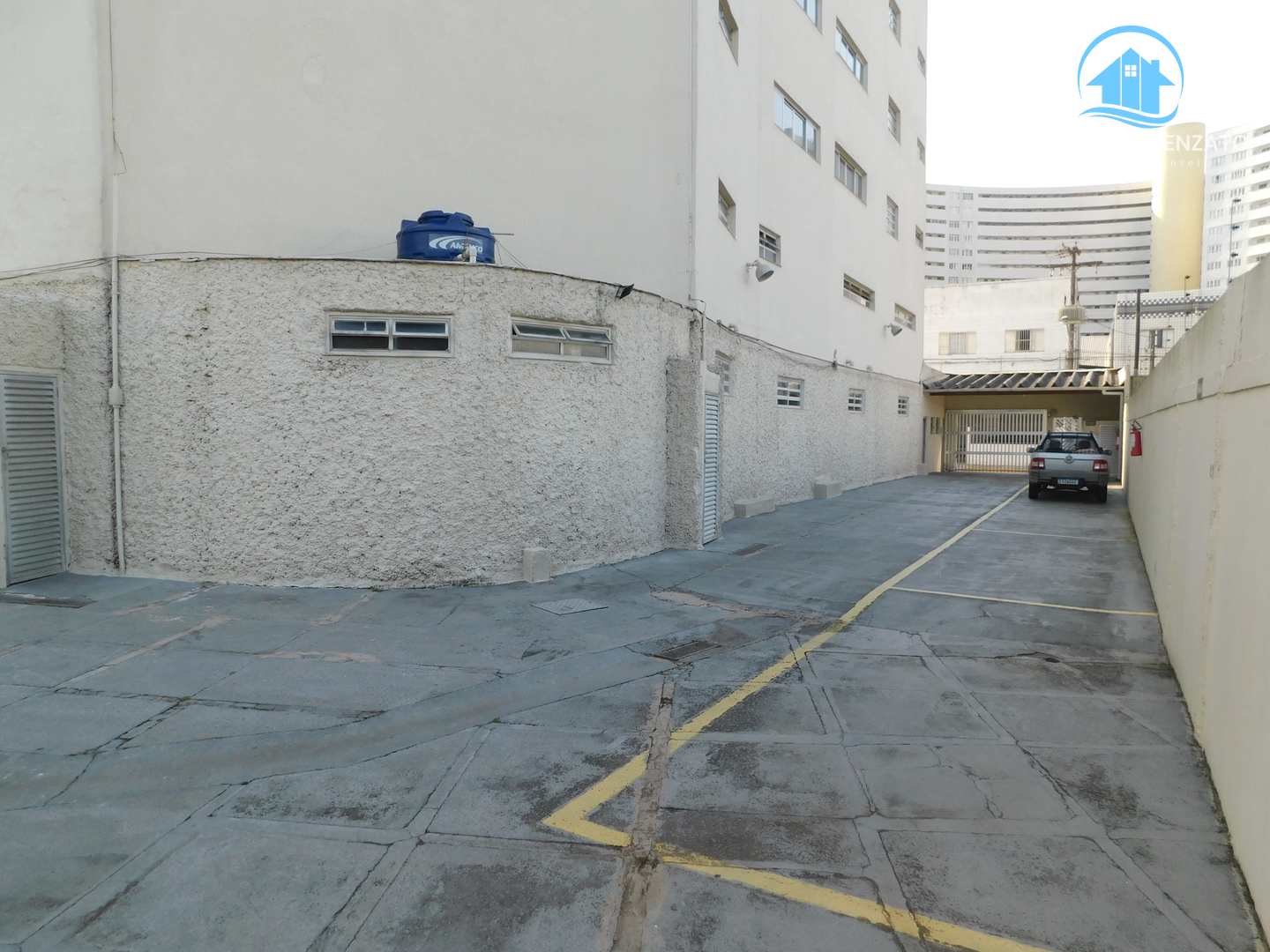 Apartamento à venda com 3 quartos, 165m² - Foto 9