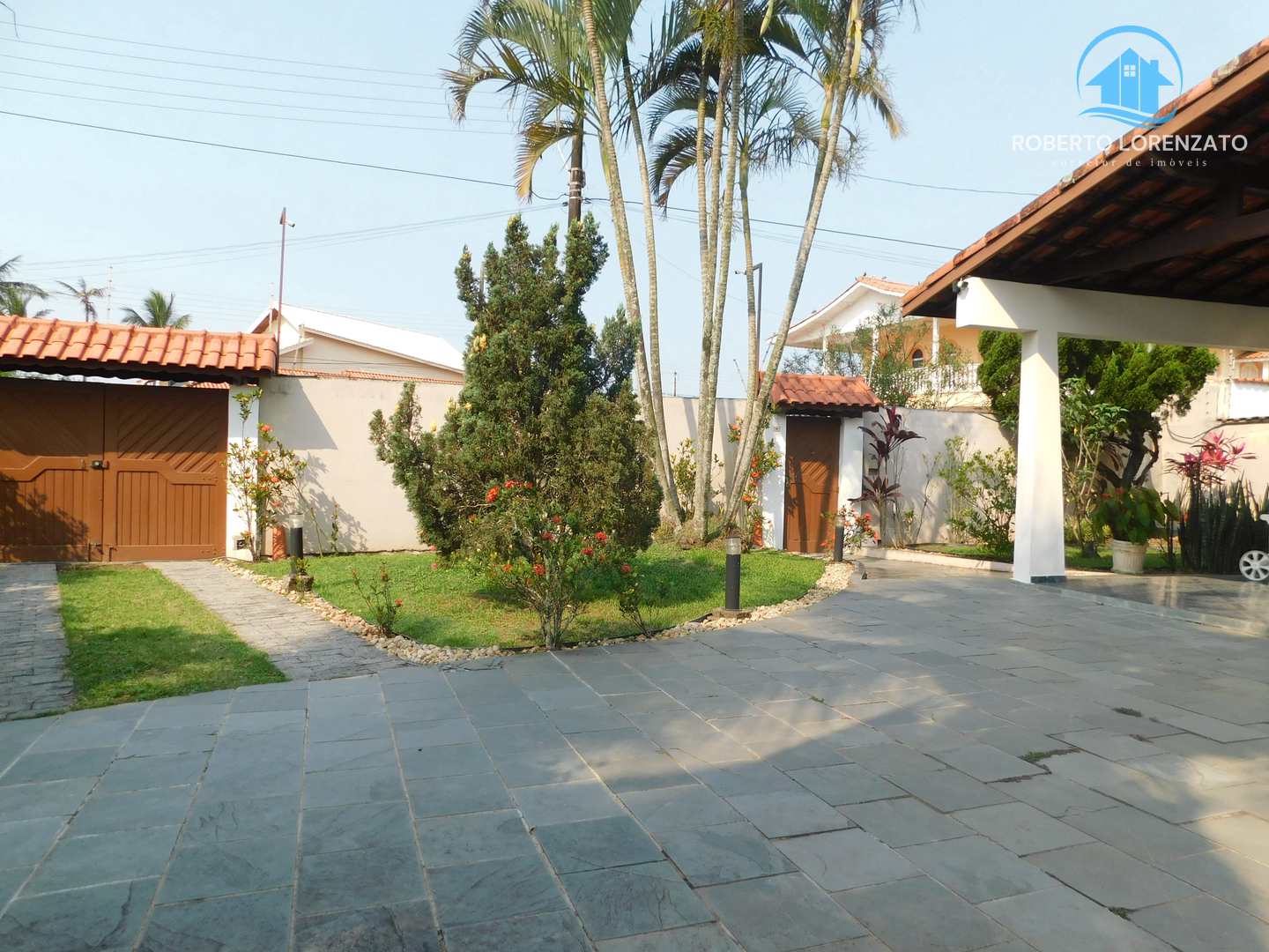 Casa à venda com 3 quartos, 93m² - Foto 2