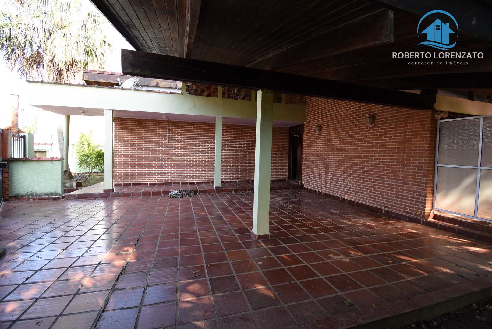 Casa à venda com 4 quartos, 344m² - Foto 4