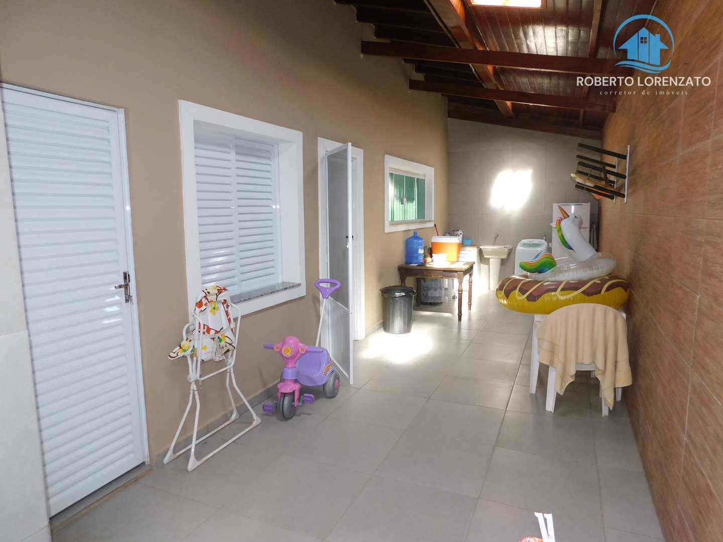 Casa à venda com 4 quartos, 260m² - Foto 17