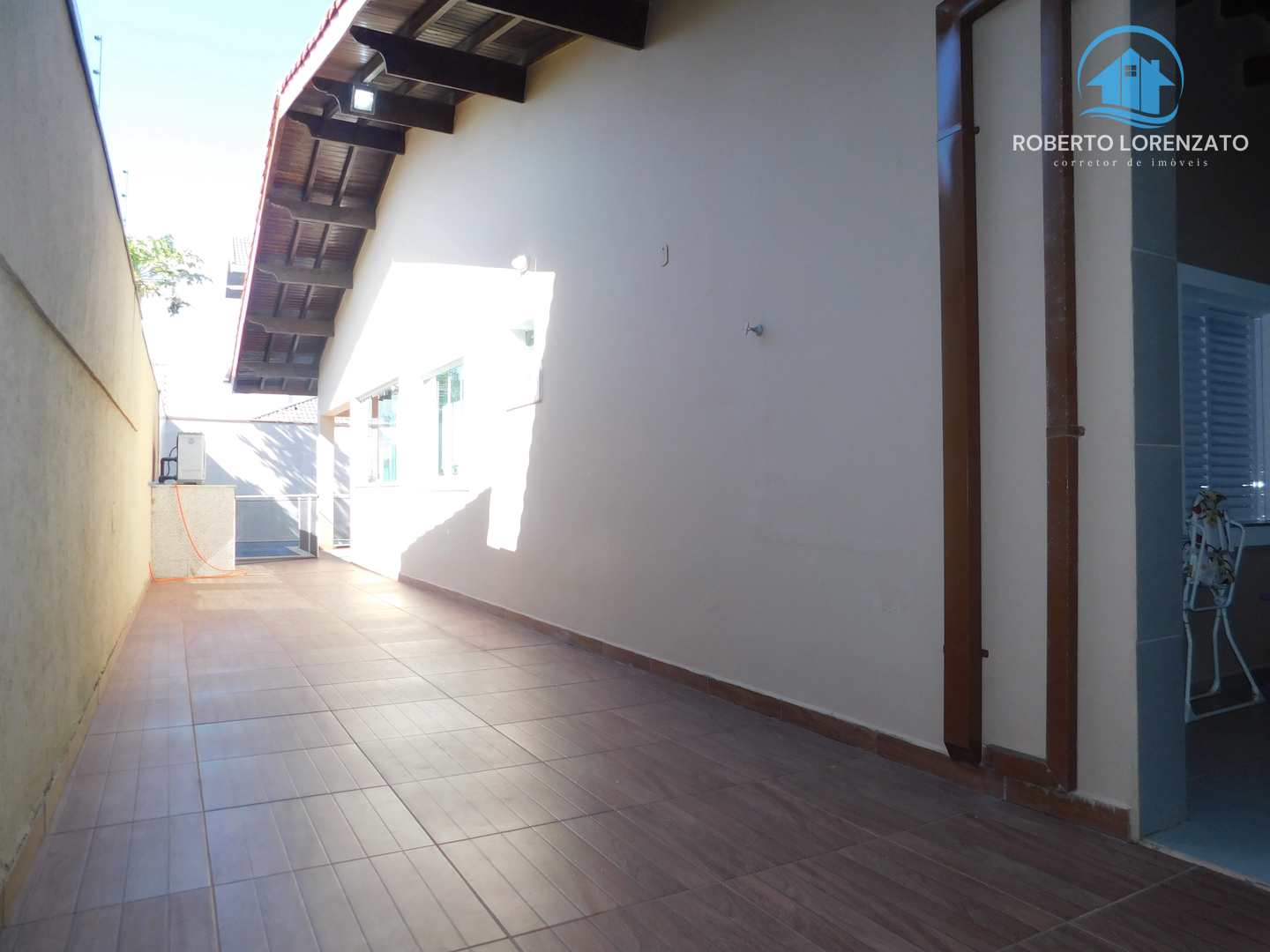 Casa à venda com 4 quartos, 260m² - Foto 15