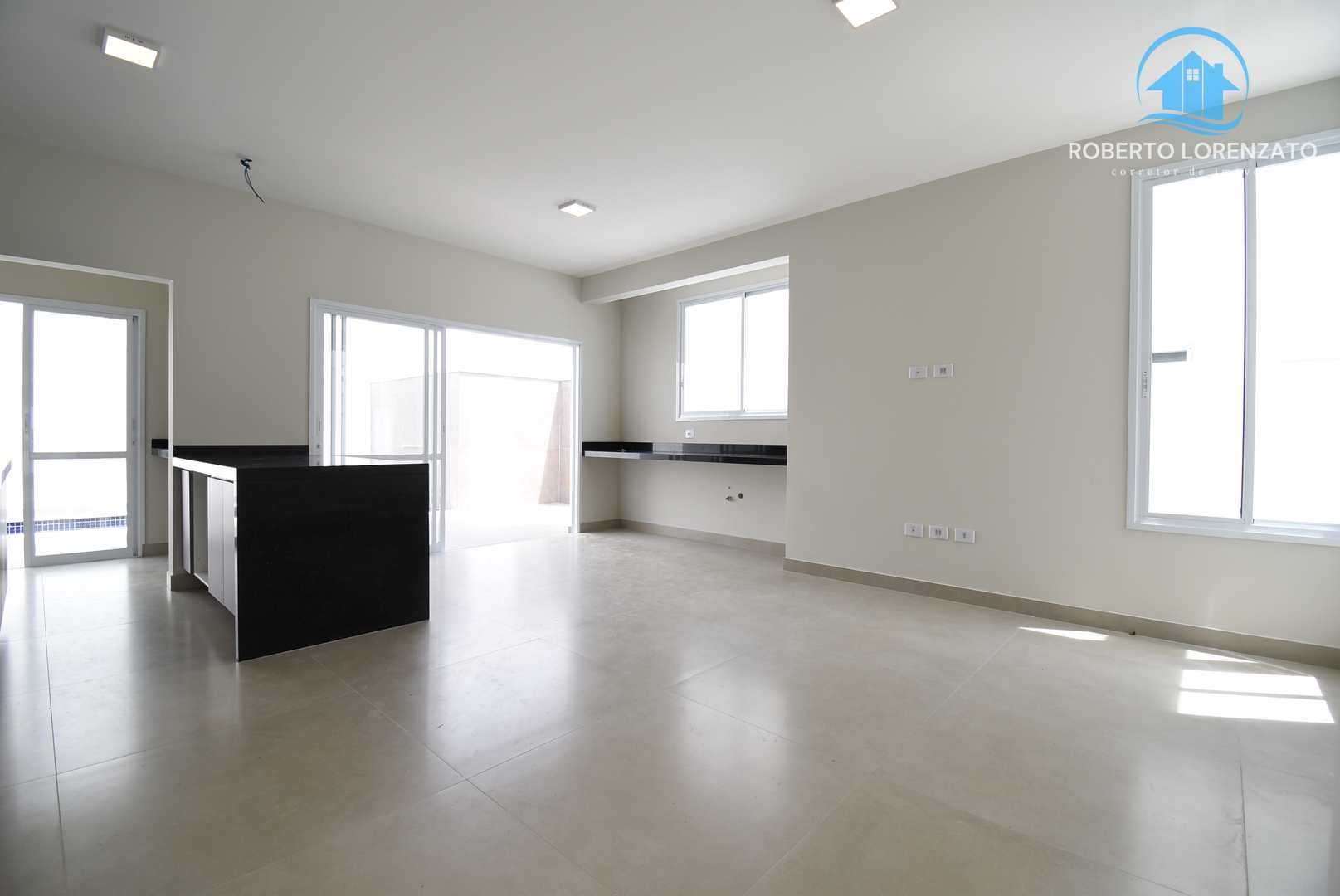 Casa à venda com 3 quartos, 103m² - Foto 14