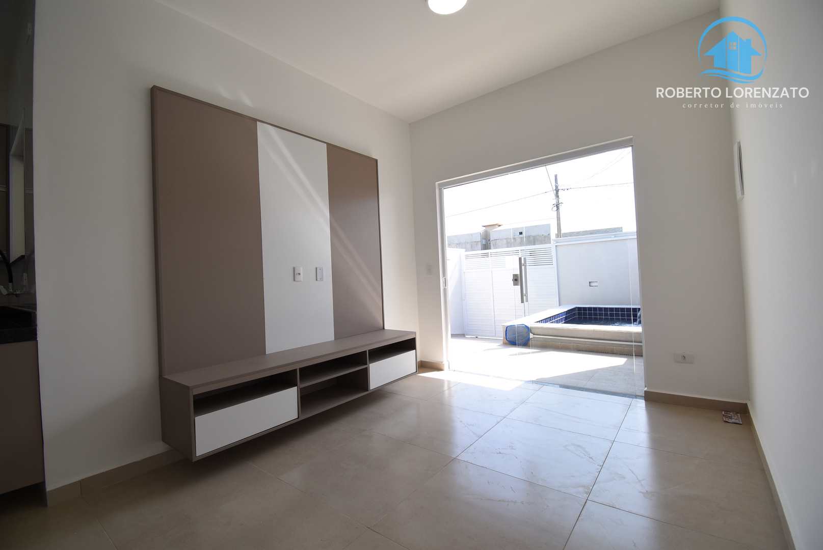 Casa à venda com 2 quartos, 80m² - Foto 8