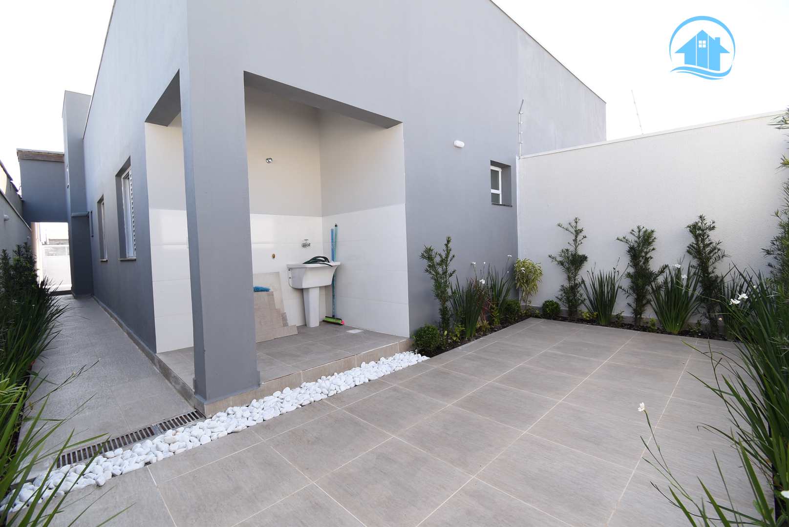 Casa à venda com 2 quartos, 80m² - Foto 5