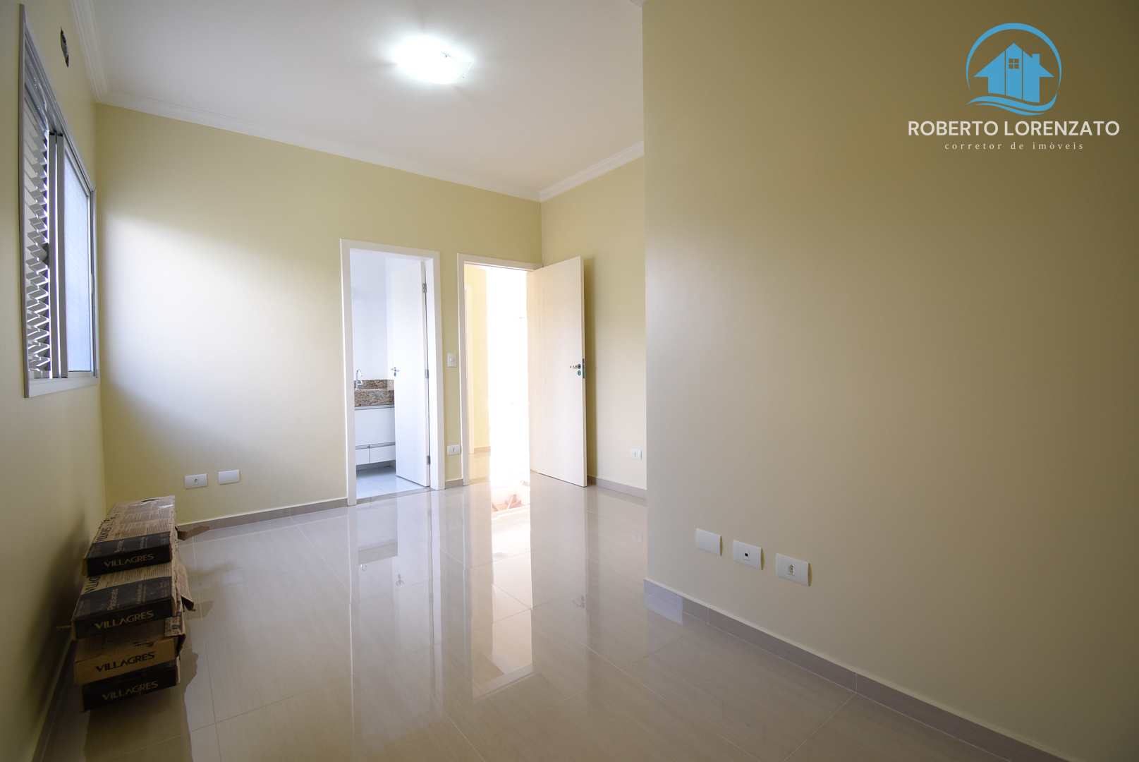 Casa à venda com 4 quartos, 225m² - Foto 15