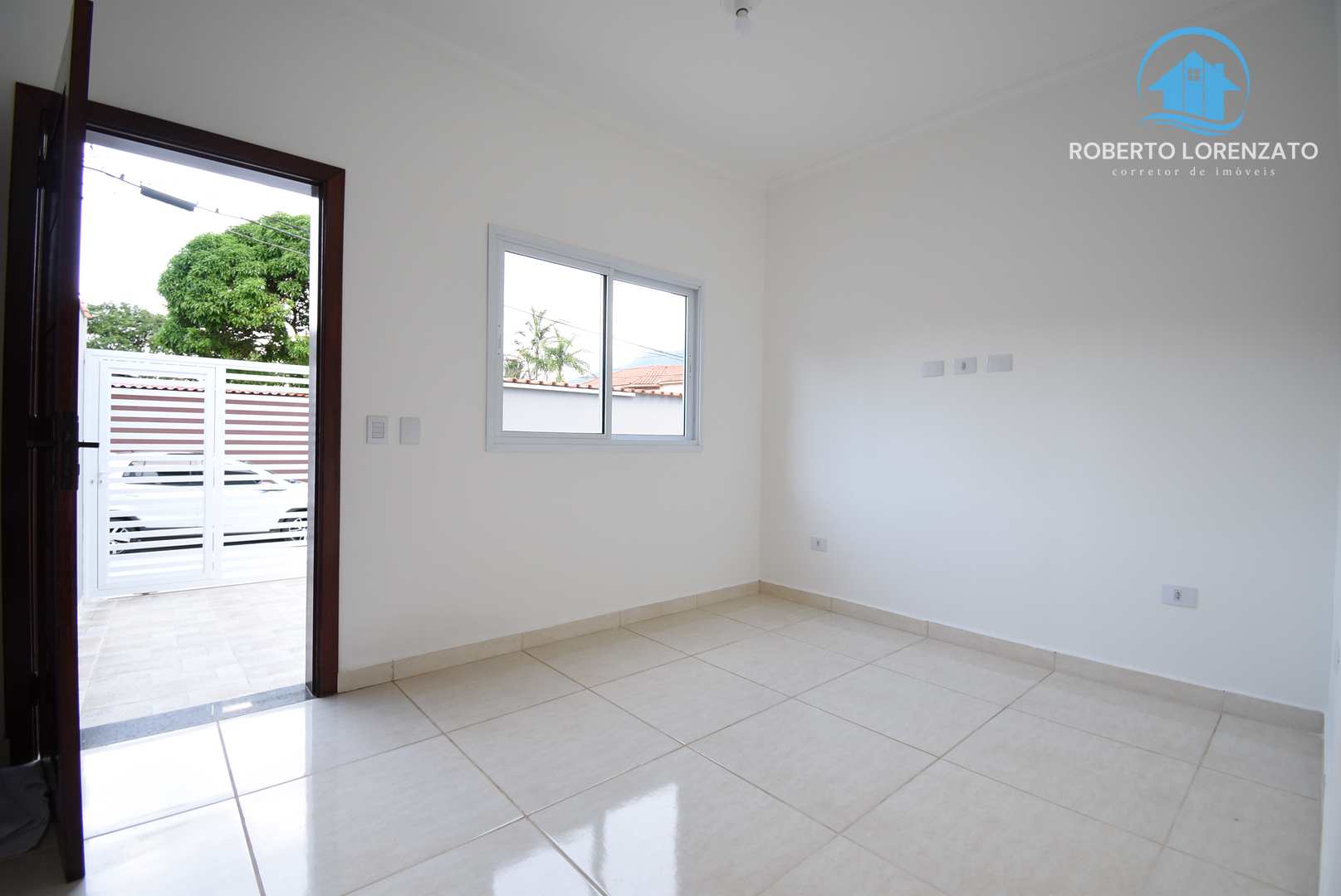 Casa à venda com 2 quartos, 69m² - Foto 8