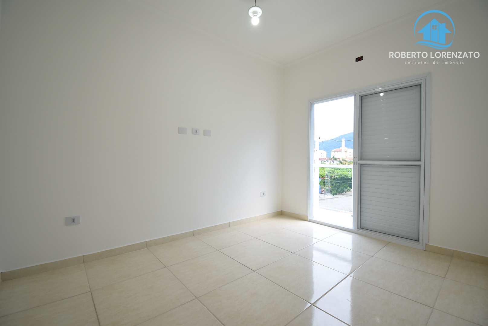 Casa à venda com 2 quartos, 69m² - Foto 13