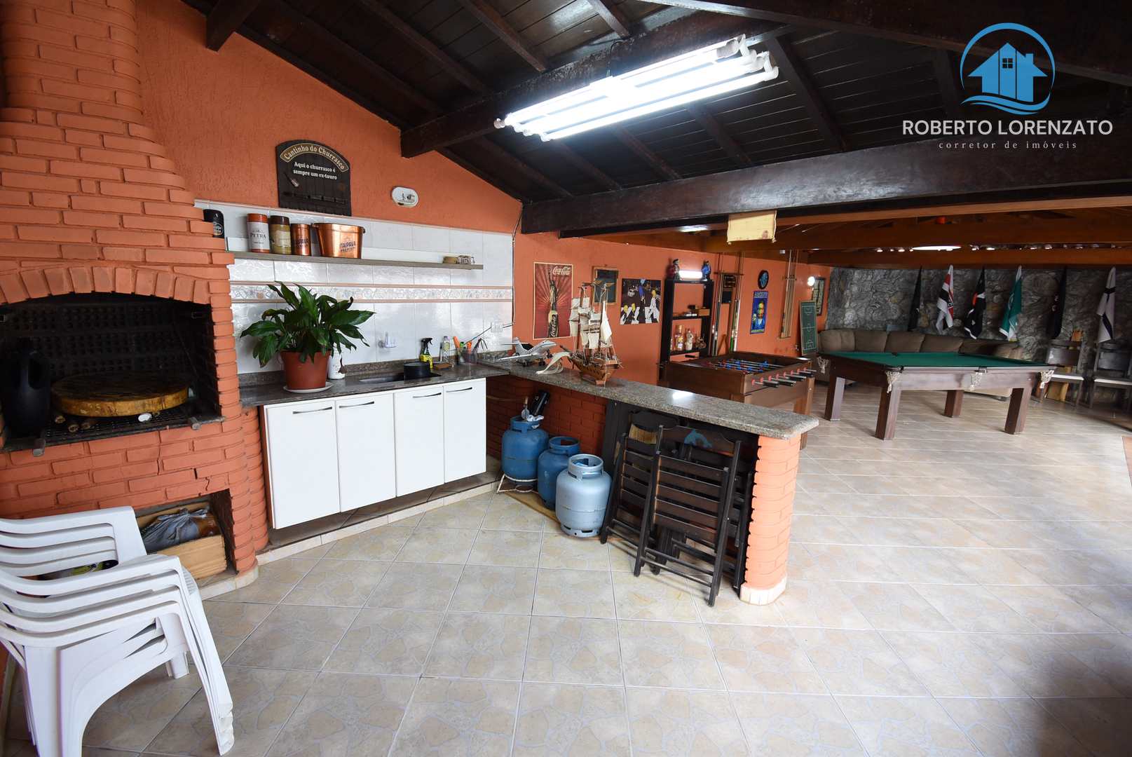 Casa à venda e aluguel com 6 quartos, 177m² - Foto 22