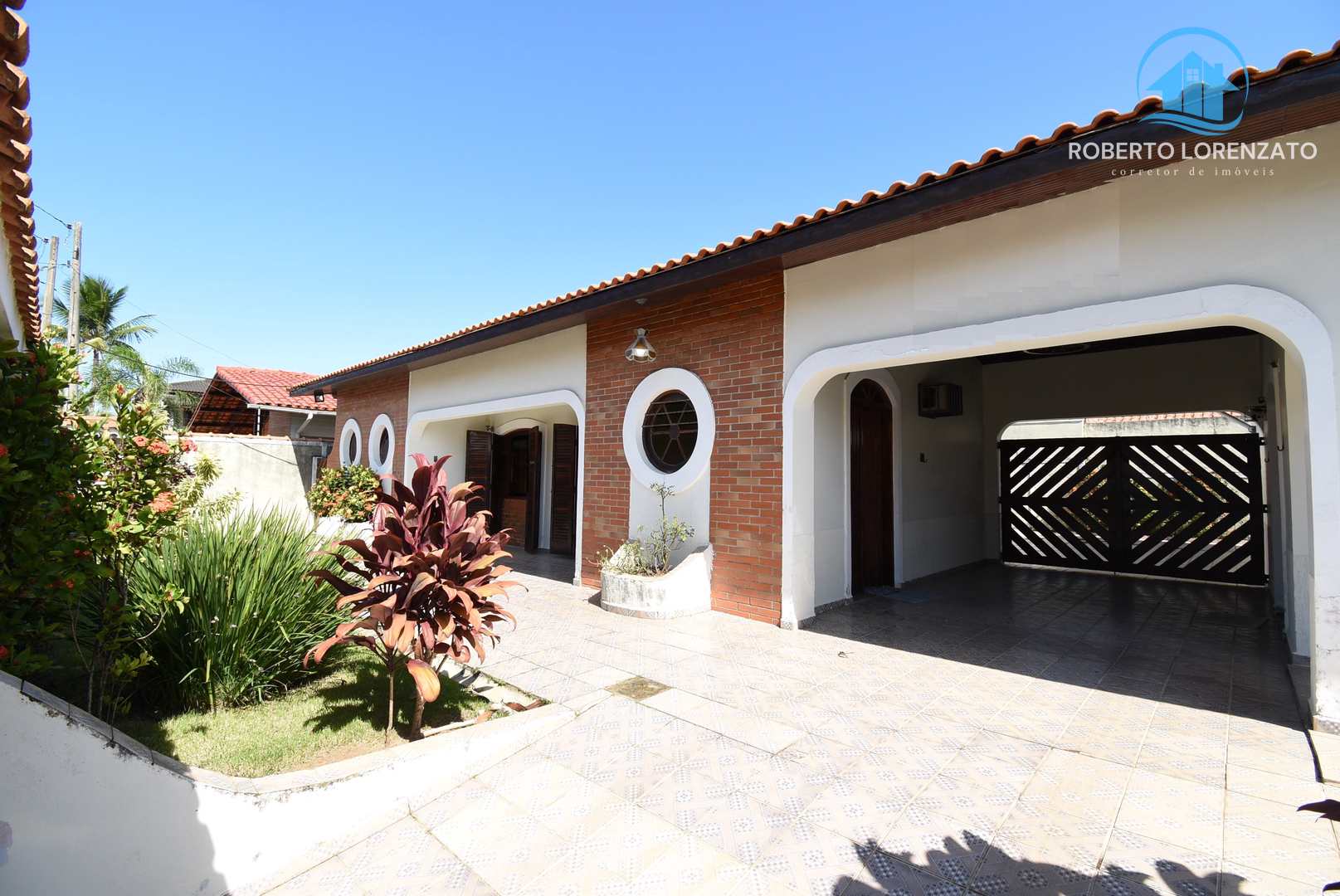 Casa à venda com 5 quartos, 209m² - Foto 6