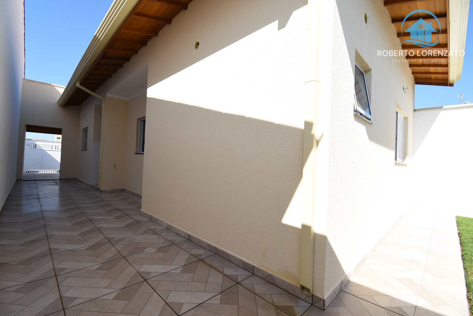 Casa à venda com 2 quartos, 88m² - Foto 10