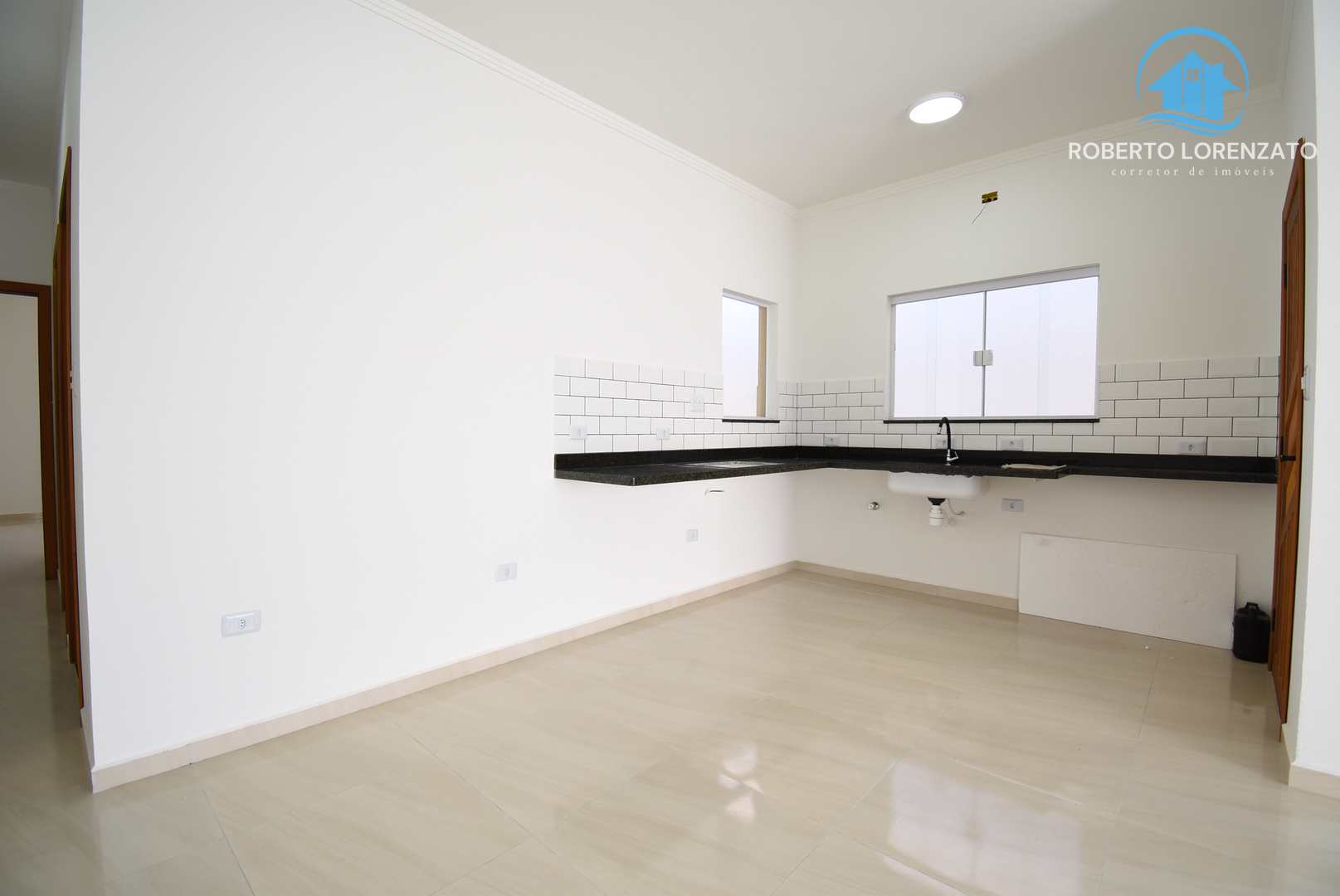 Casa à venda com 2 quartos, 88m² - Foto 13