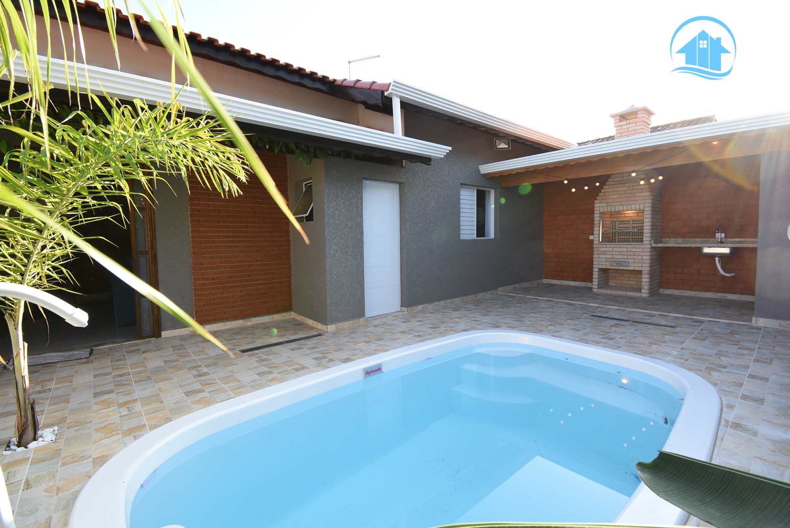 Casa à venda com 3 quartos, 146m² - Foto 4