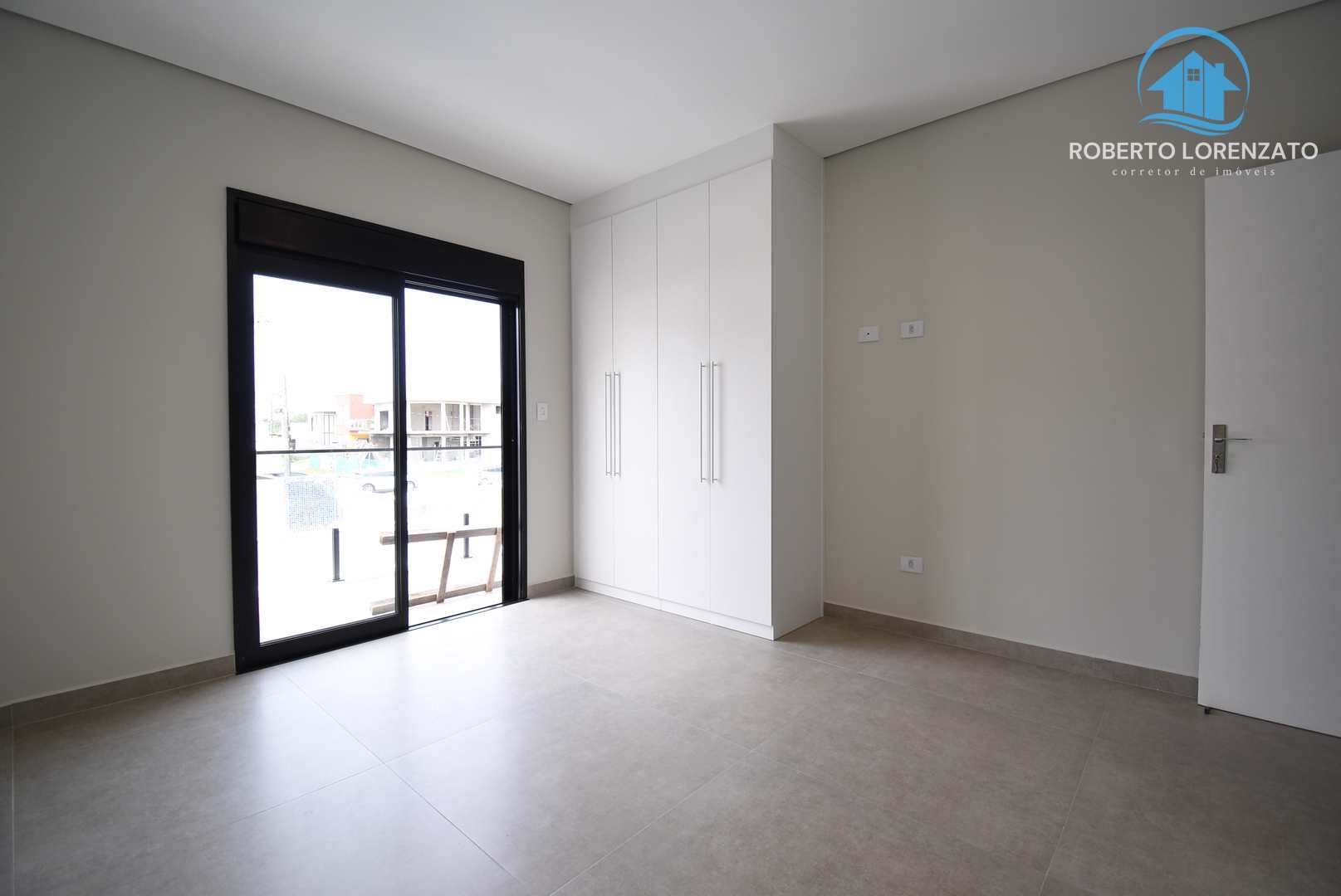 Casa à venda com 4 quartos, 215m² - Foto 22