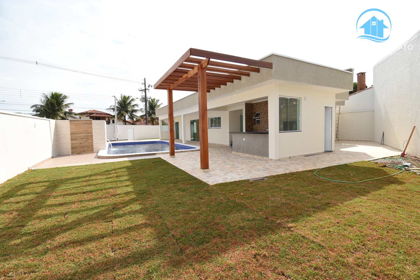 Casa à venda com 4 quartos, 195m² - Foto 9