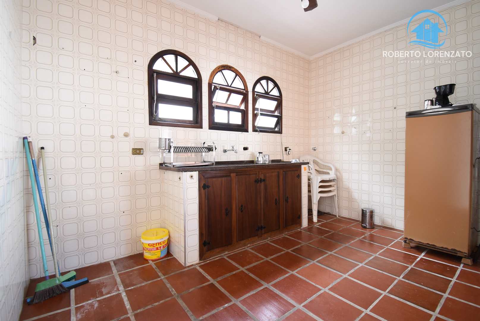 Casa à venda com 3 quartos, 270m² - Foto 12