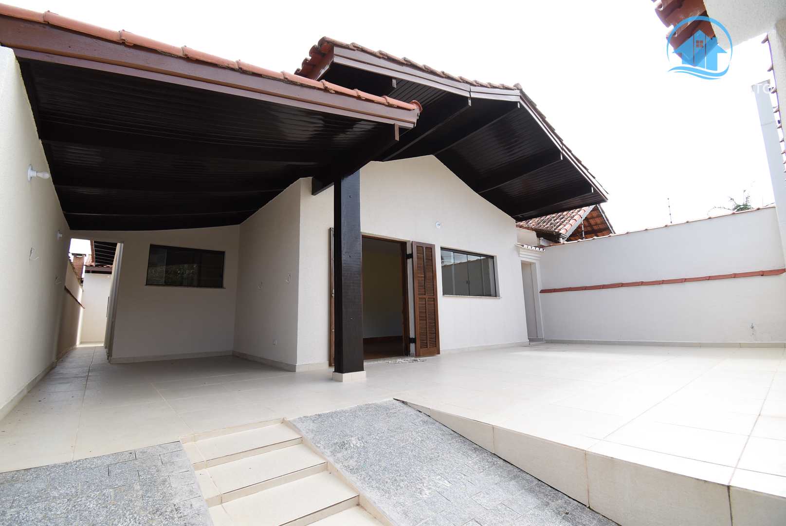 Casa à venda com 3 quartos, 143m² - Foto 3