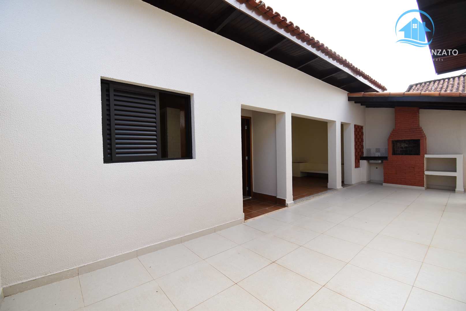 Casa à venda com 3 quartos, 143m² - Foto 12