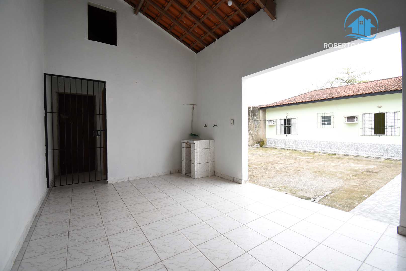 Casa à venda com 3 quartos, 185m² - Foto 7