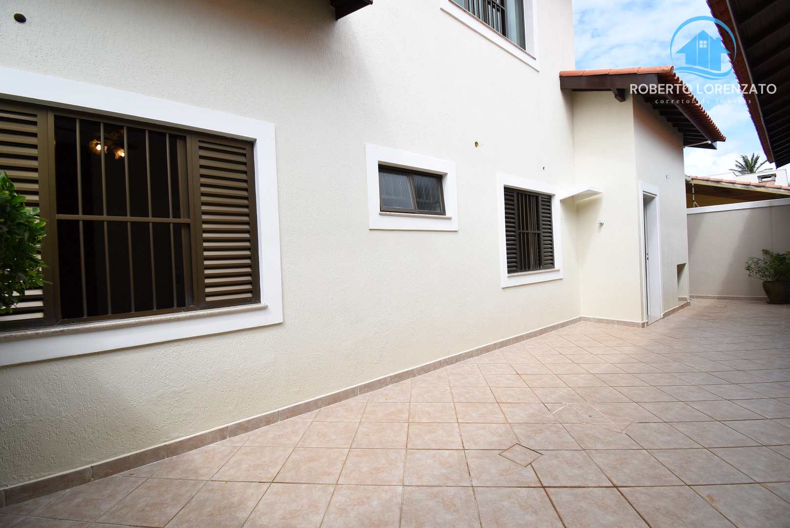 Casa à venda com 4 quartos, 187m² - Foto 9