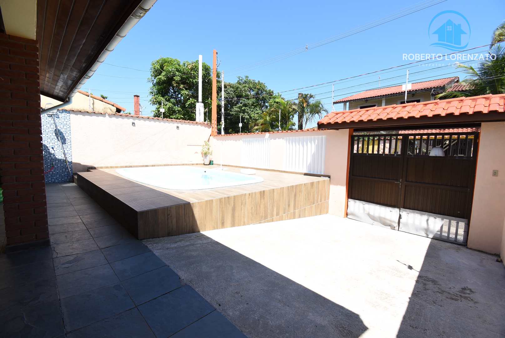 Casa à venda com 2 quartos, 117m² - Foto 2