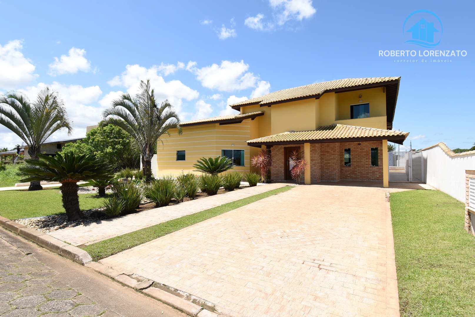 Casa à venda com 3 quartos, 298m² - Foto 3