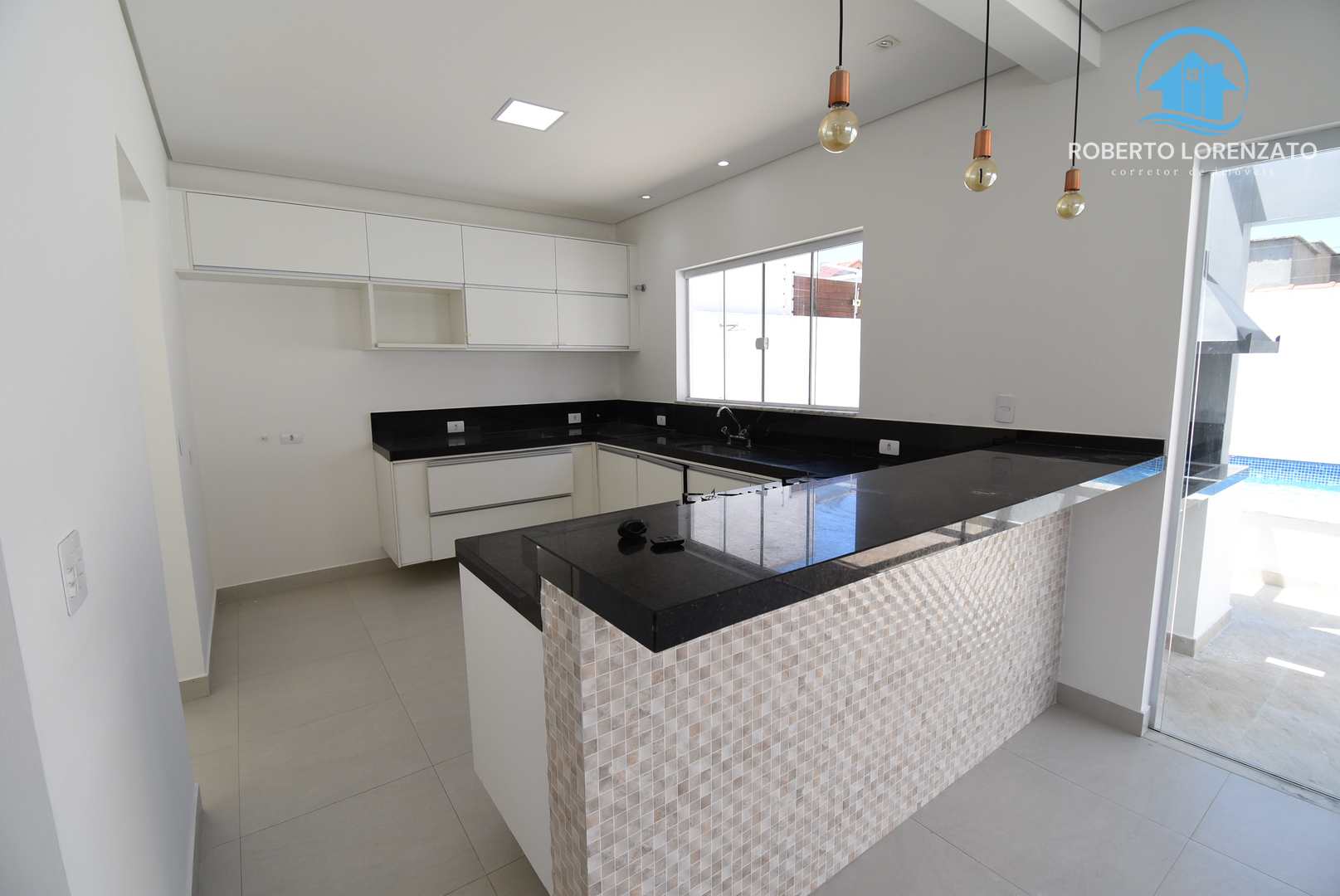 Casa à venda com 4 quartos, 157m² - Foto 14