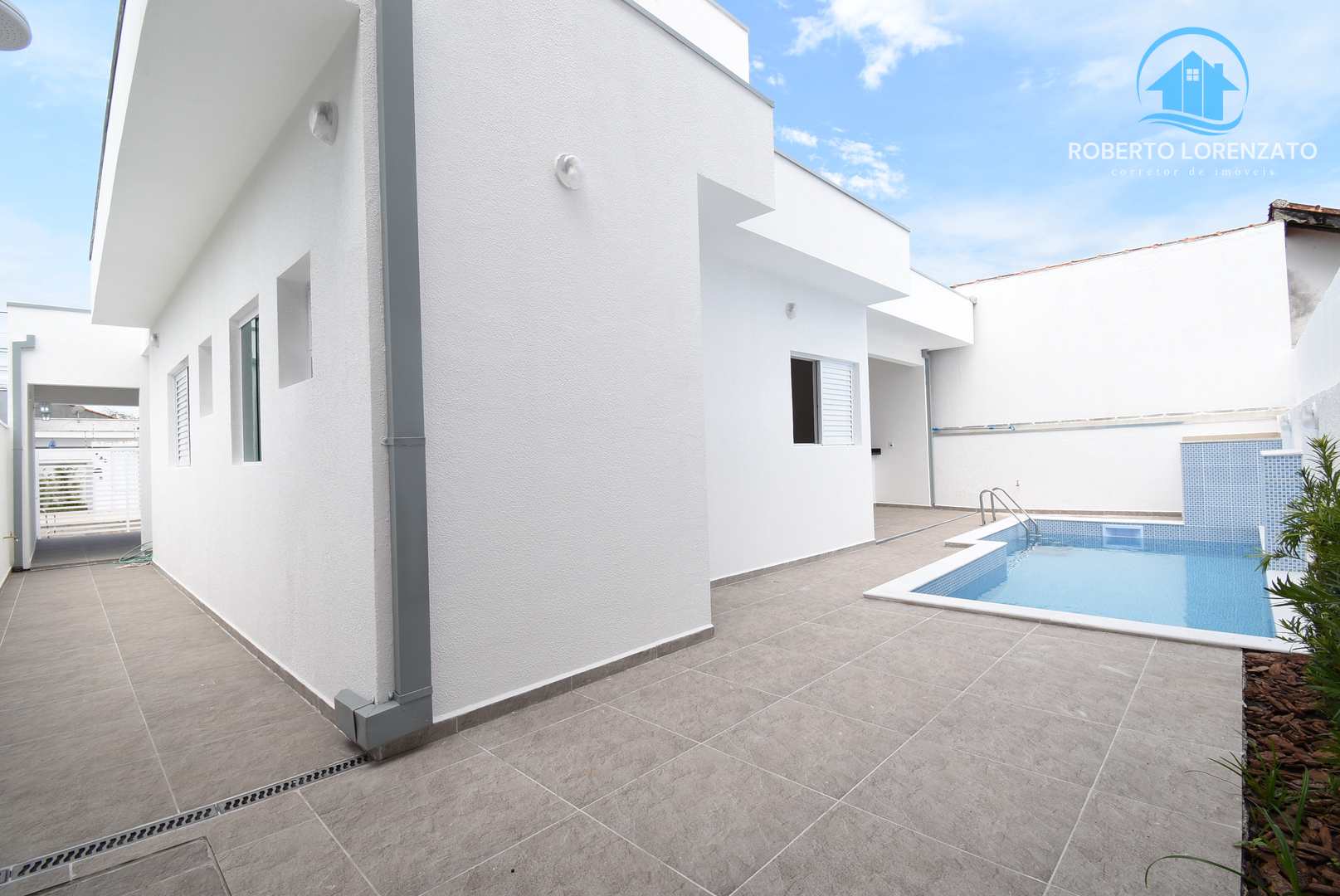 Casa à venda com 3 quartos, 129m² - Foto 3